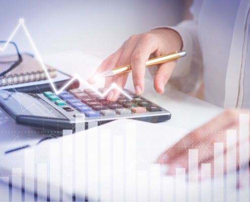 حسابرسی چیست؟ حسابرسی بررسی مستقل صورت‌های مالی، سوابق و فرآیندهای یک سازمان توسط یک متخصص واجد شرایط، معروف به حسابرس است.